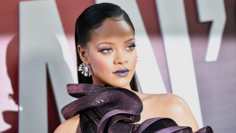 Rihanna Out & About, Fashion Manifesto