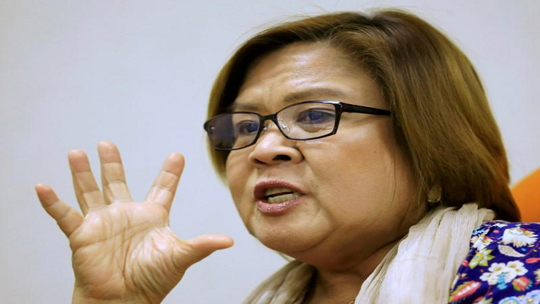 Philippines bans two US senators, mulls new visa rules for Americans ...
