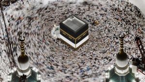 Journey to Mecca: Scenes from the Haj pilgrimage